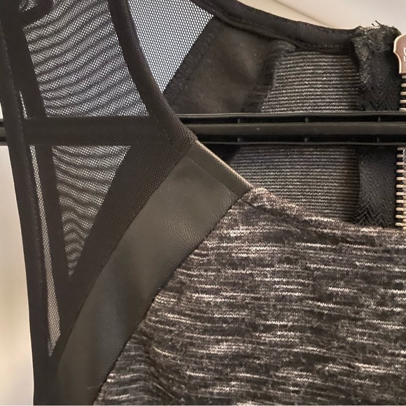 Y2K Bodycon dress - Picture 4 of 9